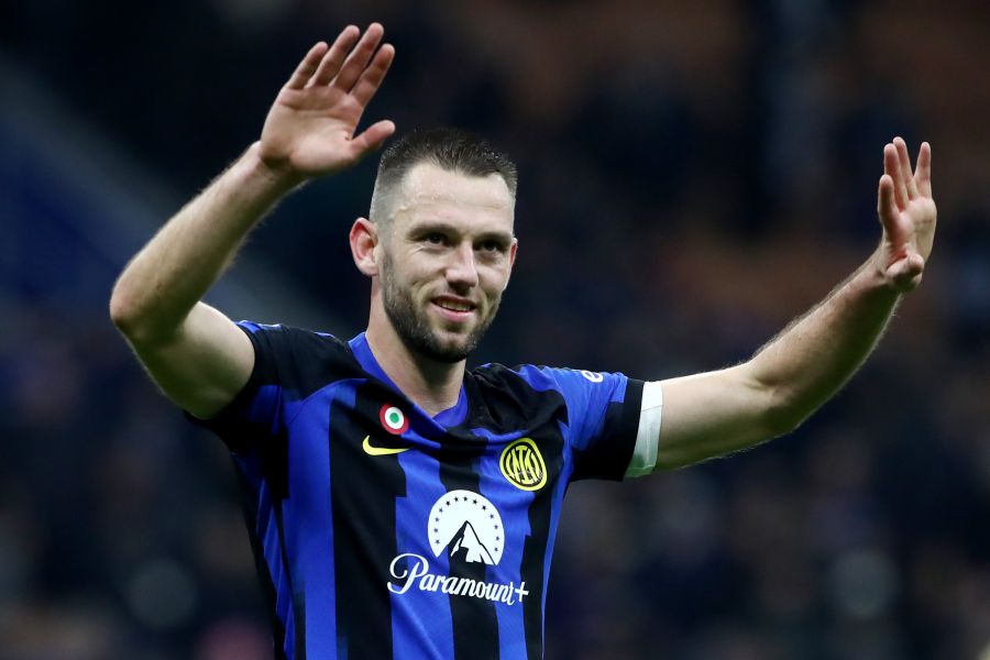 Stefan-de-Vrij-Inter-Milan-900x600