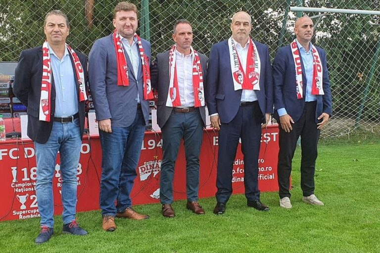 dinamo-bucharest-the-craziest-football-story-youve-never-v0-mmb9o9yown5a1